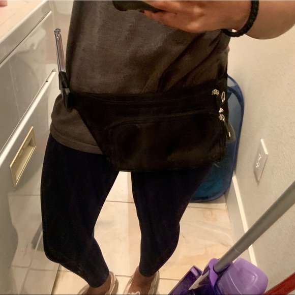 Black Adjustable Fanny Pack/Waist Bag with Pockets - Picture 8 of 8